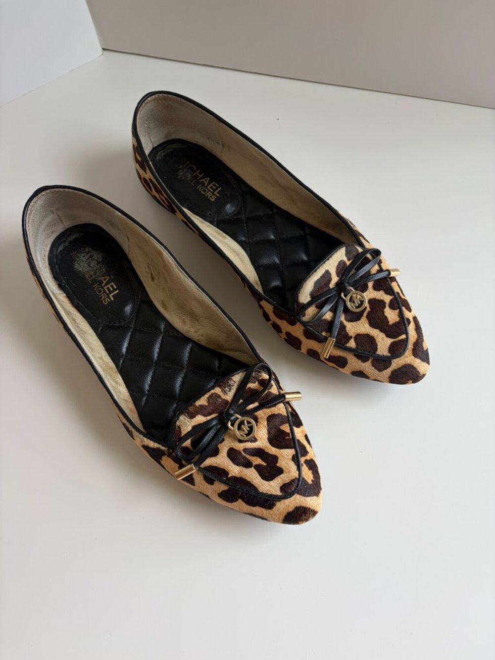 MICHAEL Michael Kors Nancy Leopard Print Faux Haircalf Flats Size 6.5M with Box